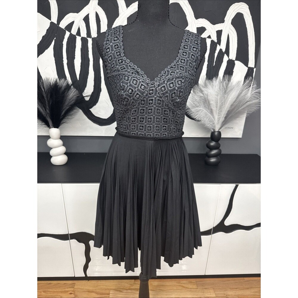 Catherine Malandrino Black Sheath Dress Womens 2 Sleeveless Cocktail EUC